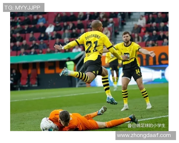 多特蒙德与奥格斯视频精彩回顾及比赛分析全记录